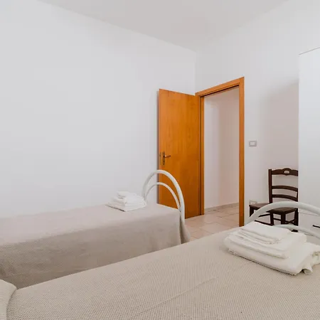 Casa Soffio Di Mare 4 * 切萨雷奥港